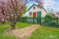 Double Room - Garden Cottage Studio