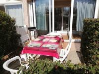 Studio Cabine 4 Pers avec Véranda et Parking Privé – Proche Quai de Plaisance à Marseillan - FR-1-326-489 - B&B Le Castellas