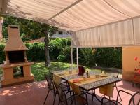 Villino a 300 mt dal mare - A solo un'ora di treno dal centro di Roma - B&B Anzio