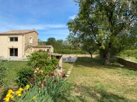 Mas La Resse - Bed and Breakfast Tresques