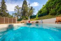Nightingale Villa & Suites Corfu - Bed and Breakfast Gazátika