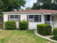 B&B Eustis - Mid Century Style Cottage Near Historic Downtown - Bed and Breakfast Eustis