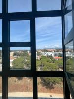 HigH Cascais - B&B