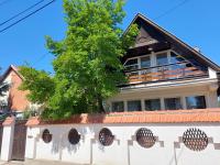 Teodor Apartman - B&B