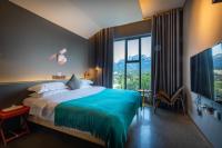 Chambre Lit King-Size de Luxe - Vue sur Montagne