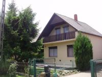 B&B Balatonlelle - Szatmári Vendégház - Bed and Breakfast Balatonlelle