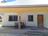 Le Nid de Bea Self-catering Apartments - Bed and Breakfast La Digue