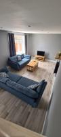 Well presented 3 Bed House- 9 Guests - Great for Leisure stays or Contractors -NG8 postcode - B&B Nottingham