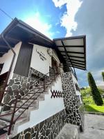 B&B Campulung Muscel - Pensiunea Longocampo - Bed and Breakfast Campulung Muscel