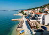 Rooms Vedrana - Bed and Breakfast Podstrana