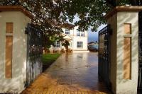 Porthcawl Magnificent 7 Bedroom House - B&B Porthcawl
