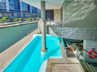 Soak up canal views, Walk to V&A Waterfront and CTICC - Chambres d’hôtes Le Cap