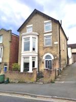 Eden Cottage - 9 Guests, Sea Views, Central Cowes - Bed and Breakfast