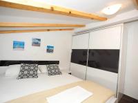 Apartamento con vistas al jardín