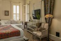 Chambre Lit King-Size avec Salle de Bains Commune