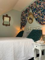 Habitación con cama grande 