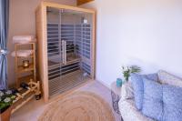 Penzion Tera u zámku Červená Lhota - B&B Pluhův Žd'ár