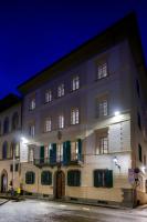 Barone Achille -La Dimora degli Affreschi Florence - B&B