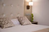 Camera Matrimoniale con Letto Supplementare