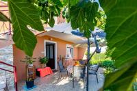 Chubi 2BR apt parking terrace bbq vegetable garden - Ferienwohnung Zadar