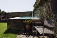 Villa with private pool and garden by Go2oporto - Chambres d’hôtes Terroso