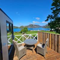 Zimmer mit Queensize-Bett und Meerblick