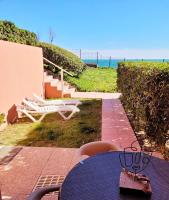 Cosy T2 refait à neuf climatisé, vue mer avec terrasse et jardin, Wifi piscine tennis et parking - B&B