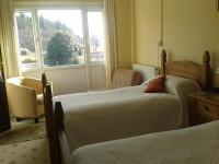 Twin Ensuite Room with Shower