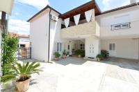 Lorena Apartment - B&B Zadar