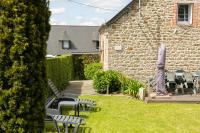 Maison confortable à Rostrenen avec jardin et cheminée - B&B Rostrenen