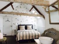 Large Double Loft Room