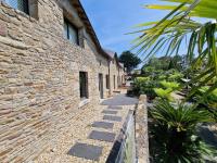 Luxueuse Longère "Le Grand Kerfra", meublé classé 4 étoiles, 375m2, au Vignoble Domaine Lamballe, Golfe du Morbihan - Chambres d'hôtes Baden
