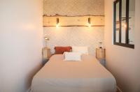 Trésor d'Opale T1 VUE MER BALNÉO-SPA PARKING PRIVÉ WIFI NETFLIX 3 PERS - Chambres d'hôtes Berck