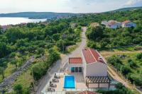 Holiday house Anpero - B&B Maslenica