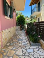 Anna's Apartments - B&B Nikiána