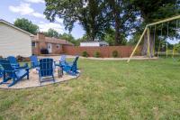 Home Away in Taylors by Brick and Home - B&B