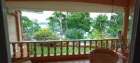 Queen Suite with Pool View