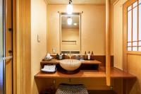 Deluxe Suite with Tatami Area and Open-Air Bath