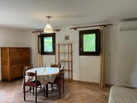 Corte Appartement T2 en résidence privée - B&B
