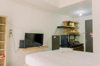 B&B Cisauk Satu - FREE WIFI - Studio with Foldable Wall Bed at Serpong Garden Apt - Bed and Breakfast Cisauk Satu