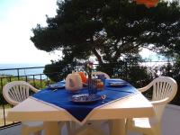 La casa dei nonni - services included - servizi inclusi - B&B Capoliveri