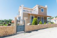 Mandi's Apartments - B&B Karavádhos