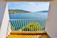 Beachfront Apartments Neves - B&B Marina