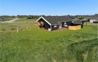 B&B Hirtshals - Awesome Home In Hirtshals With Kitchen - Bed and Breakfast Hirtshals