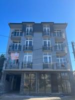 Apartamento de 1 dormitorio con balcón