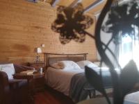Mimi Pinson Bugey idéale déplacement pro/tourisme - B&B