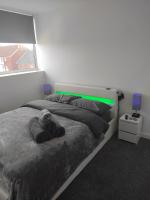 B&B Portsmouth - Moden Stylish Appartment In Southsea Free Onsite Parking - Bed and Breakfast Portsmouth