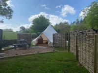 B&B Upper Hulme - Bluebell bell tent The Roaches - Bed and Breakfast Upper Hulme