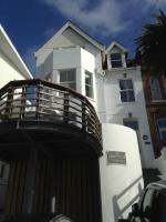 B&B Newquay - The White House Hotel - Bed and Breakfast Newquay