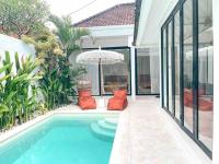 Renovated 2BD Oasis with POOL - CasaEra in Seminyak main hub - Chambres d'hôtes Seminyak